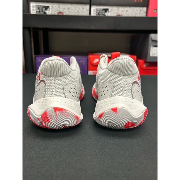 Under Armour Jet 23 GS / $60 Retail!! / Size 6Y(7W) / Brand New - Picture 6 of 10